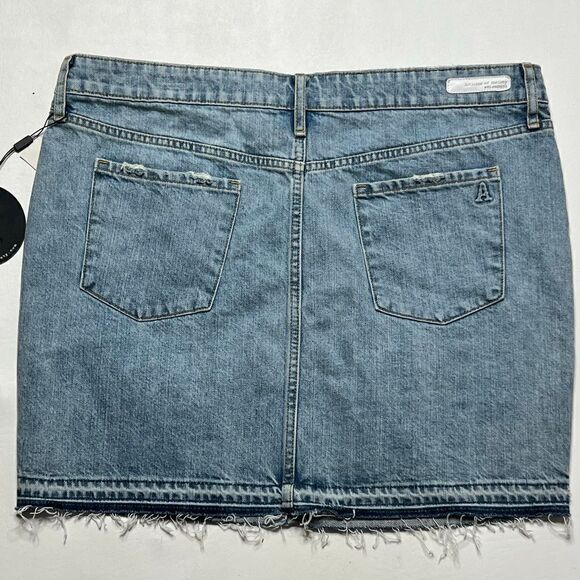 Articles of Society | NWT Denim Skirt Slightly Distressed with a Raw Hem - Picture 4 of 5